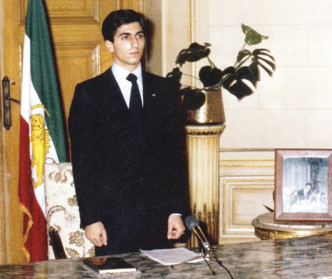 Reza Pahlavi, Wikipedia.