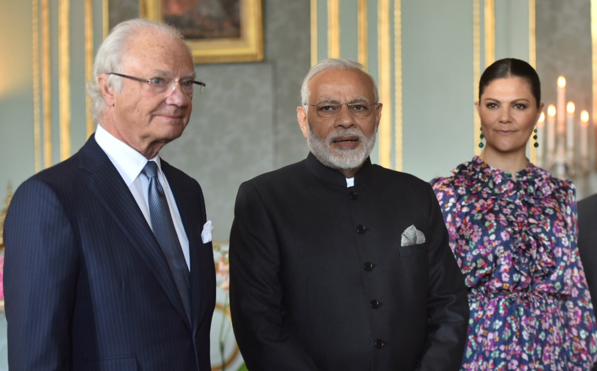 Karl XVI Gustav, Wikipedia.