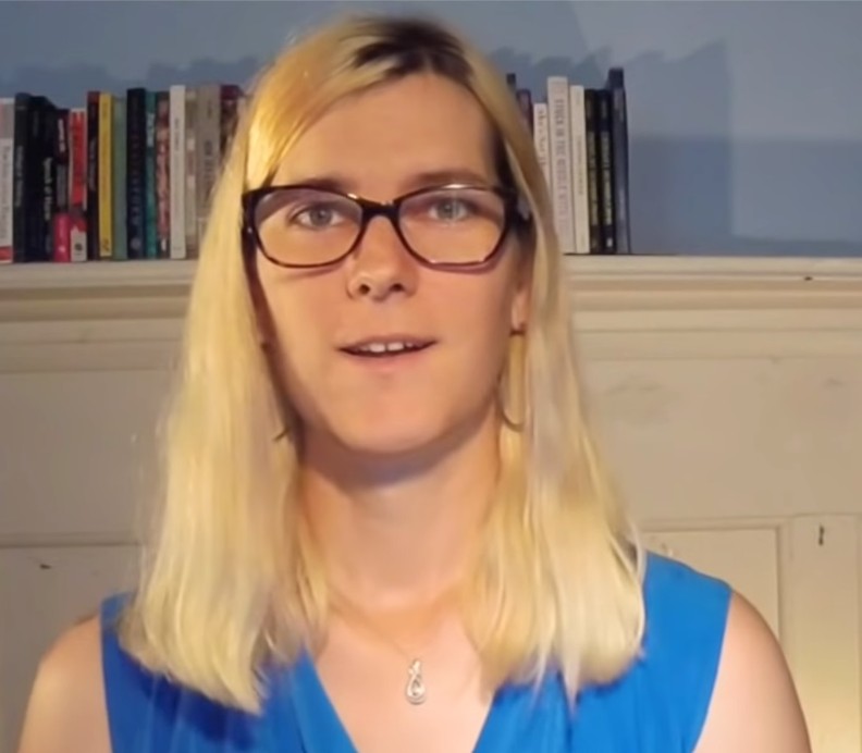 Veronica Ivy, Wikipedia.