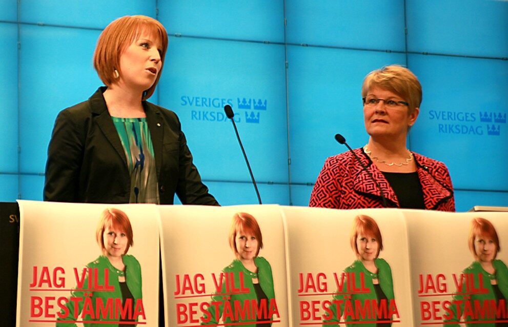 Annie Johansson, Wikipedia.